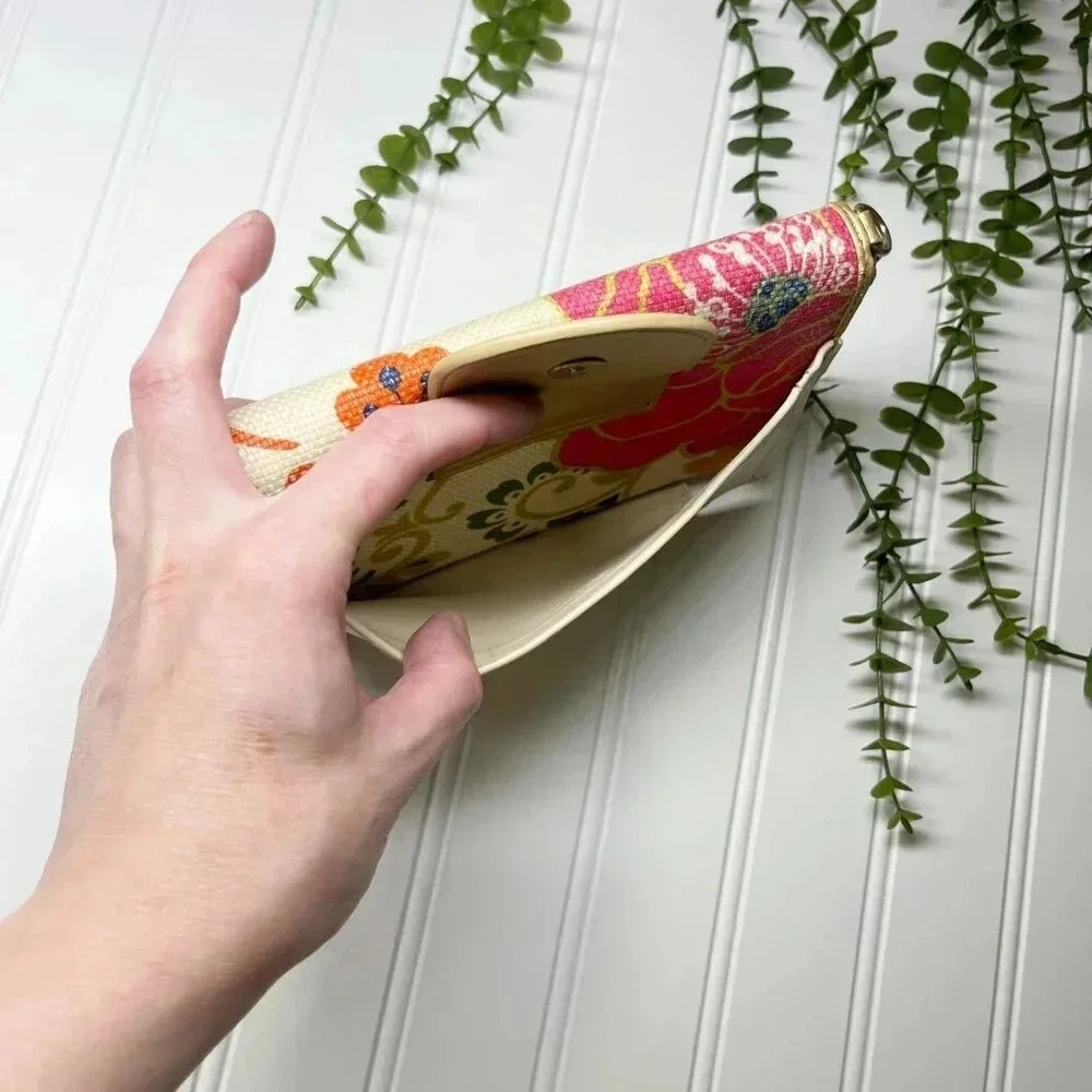 Spartina Leather & Floral Zip Around Phone Wallet/Wristlet - Missing Strap